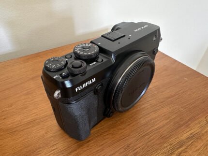 Fujifilm GFX 50R medium format camera